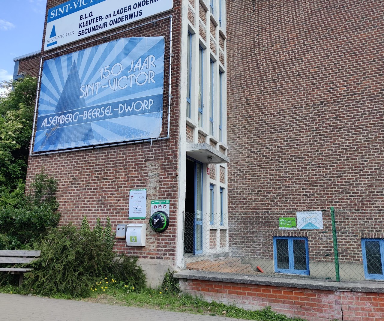 AED-toestel Sint-Victor Alsemberg
